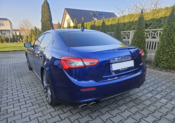 Maserati Ghibli cena 102900 przebieg: 159763, rok produkcji 2015 z Piastów małe 466